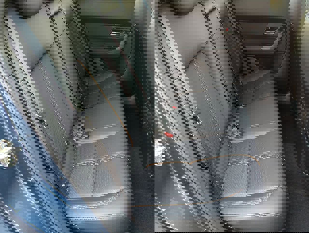 Used 2025 MAZDA CX-50 AWD 2.5 Hybrid w/ Weather Package image 19