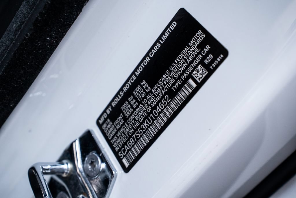 Used 2019 Rolls-Royce Phantom Sedan RWD image 63