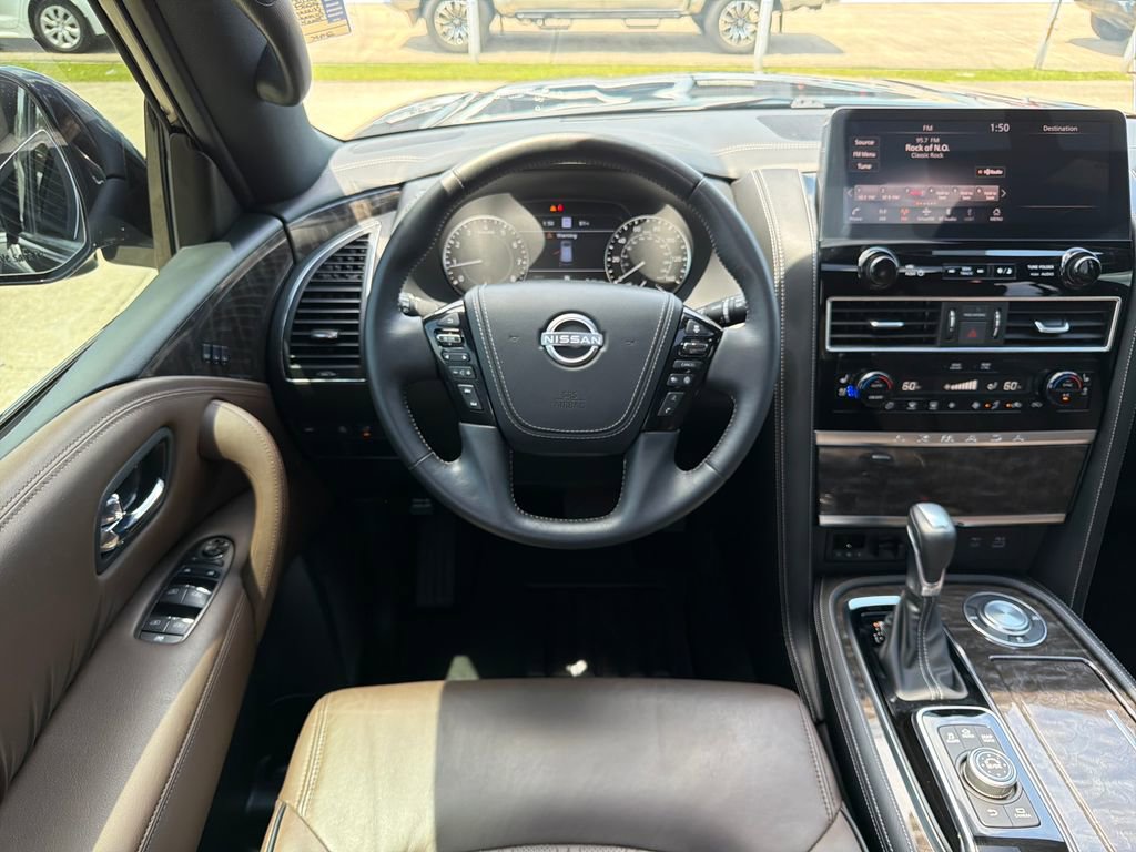 Used 2024 Nissan Armada Platinum w/ Captain's Chairs Package RWD image 15