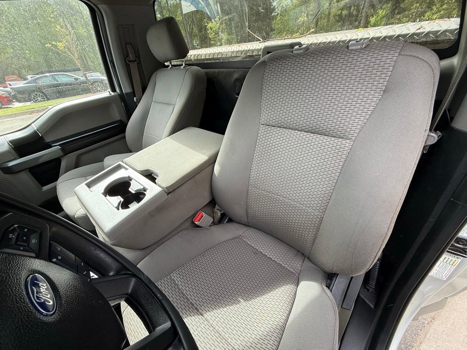 Used 2017 Ford F150 XLT w/ Heavy-Duty Payload Package AWD/4WD image 45