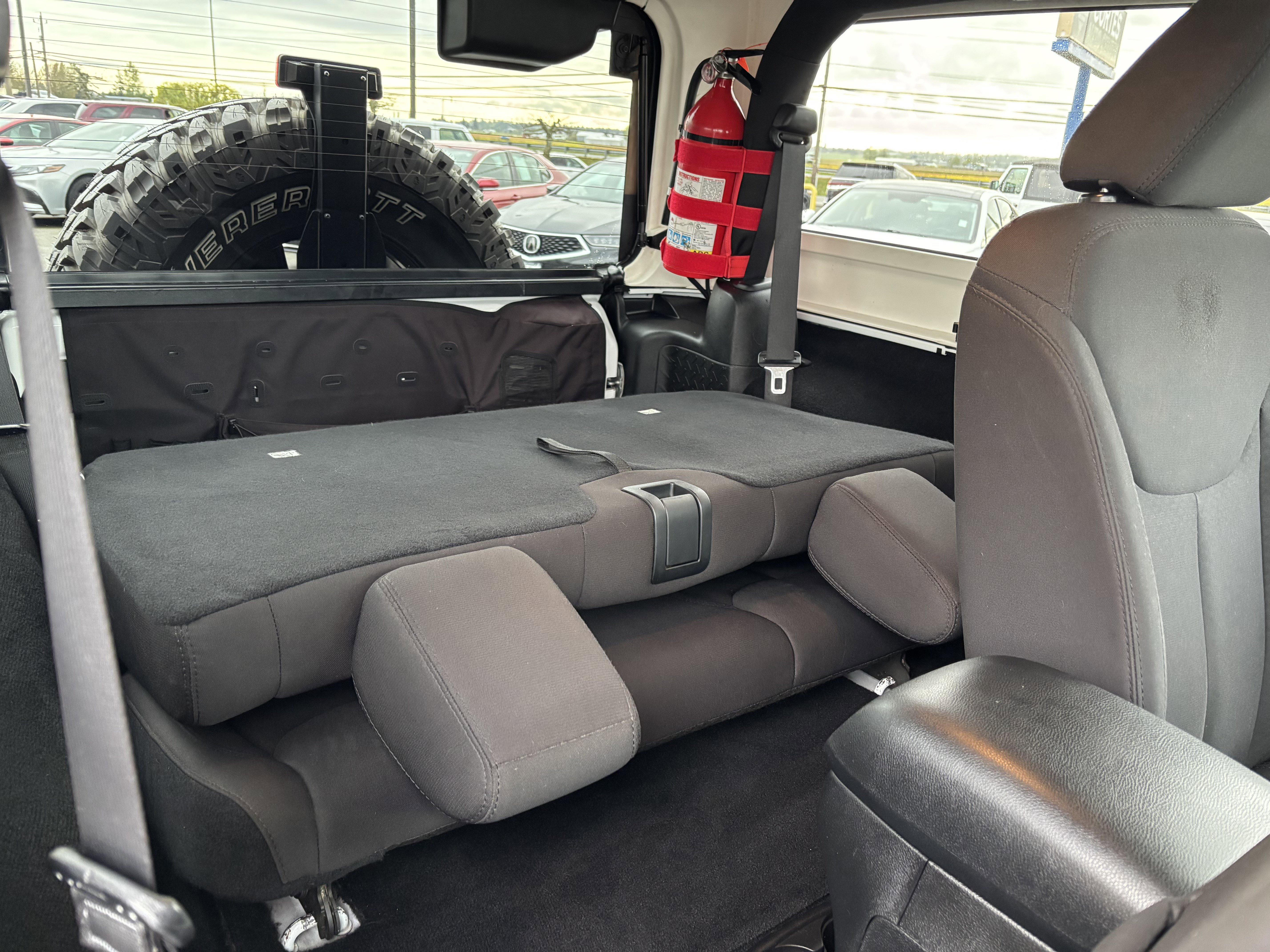Used 2015 Jeep Wrangler Sport AWD/4WD image 26