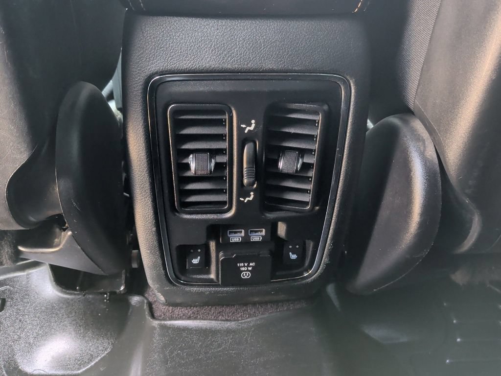 Used 2017 Jeep Grand Cherokee Limited AWD/4WD image 38
