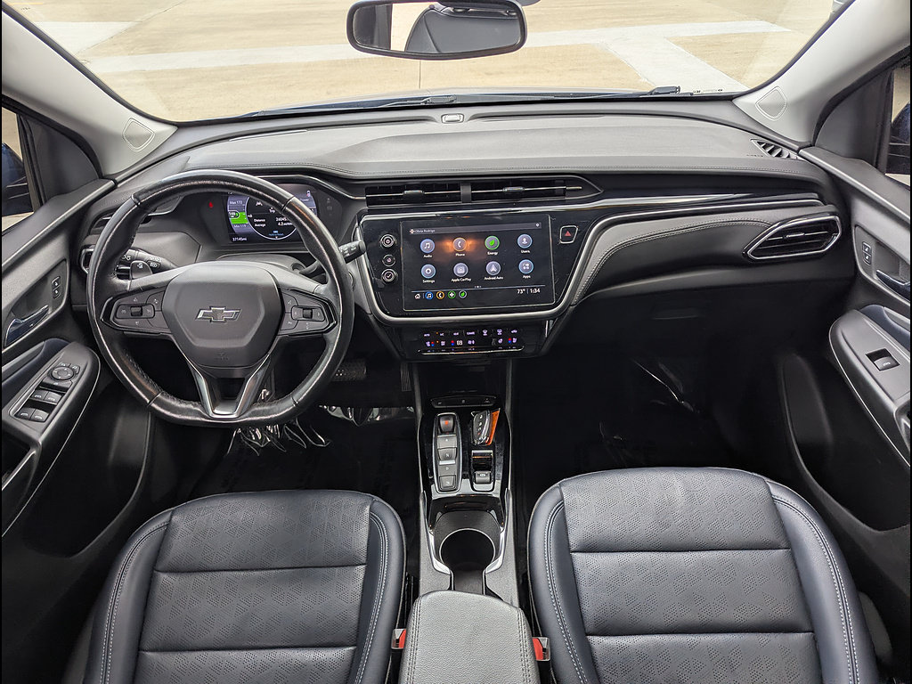 Used 2022 Chevrolet Bolt EUV LT w/ Convenience Package FWD image 24