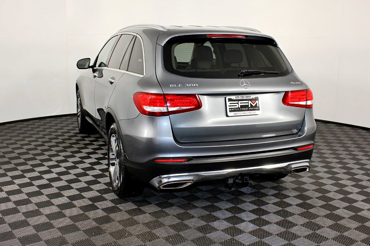 Used 2017 Mercedes-Benz GLC 300 4MATIC image 10