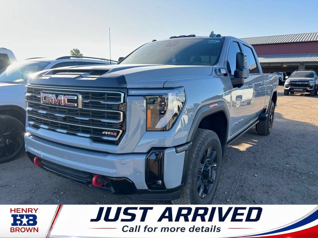 Used 2025 GMC Sierra 3500 AT4 w/ AT4 Premium Plus Package AWD/4WD video 1