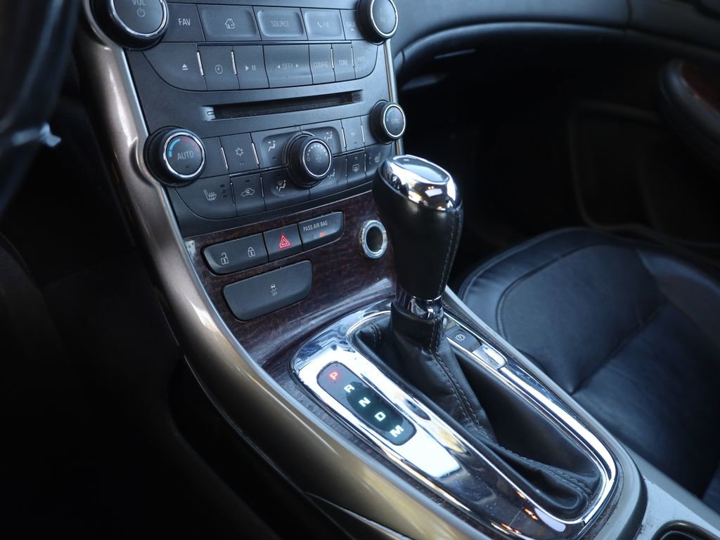 Used 2013 Chevrolet Malibu LTZ image 26