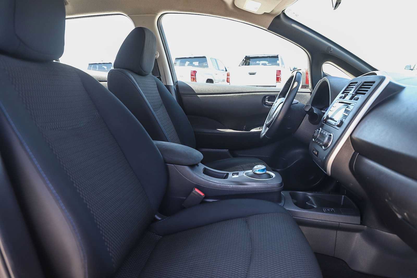 Used 2013 Nissan Leaf S FWD image 14