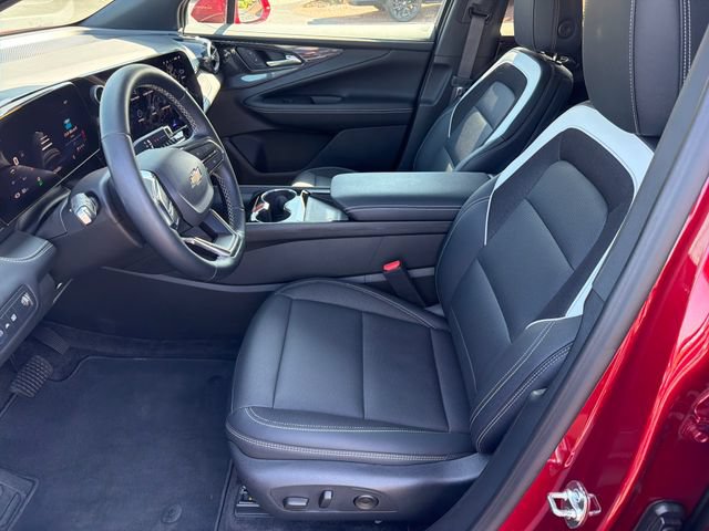 Certified 2025 Chevrolet Blazer EV LT AWD/4WD image 9