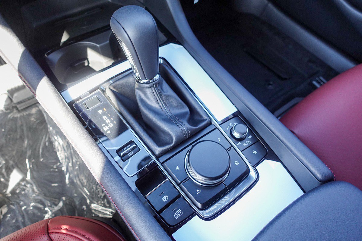 New 2026 MAZDA MAZDA3 Carbon image 19