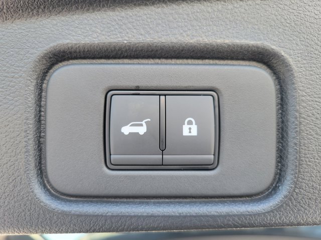 New 2025 Nissan Pathfinder SV image 31