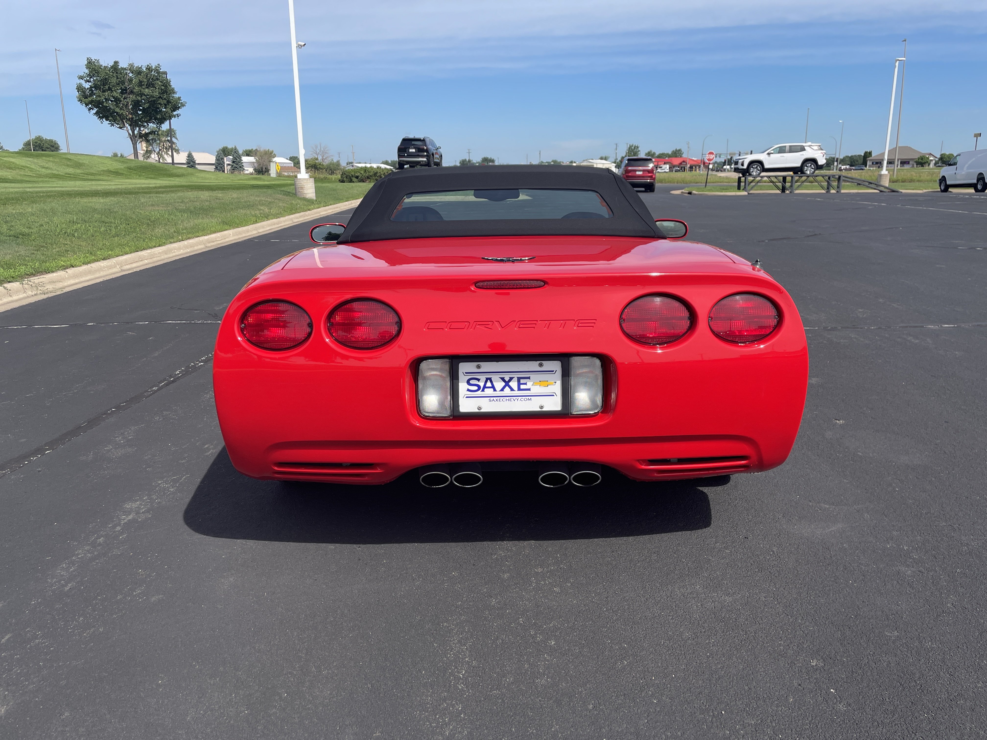 Used 2001 Chevrolet Corvette Convertible w/ Preferred Equipment Group2 RWD image 4