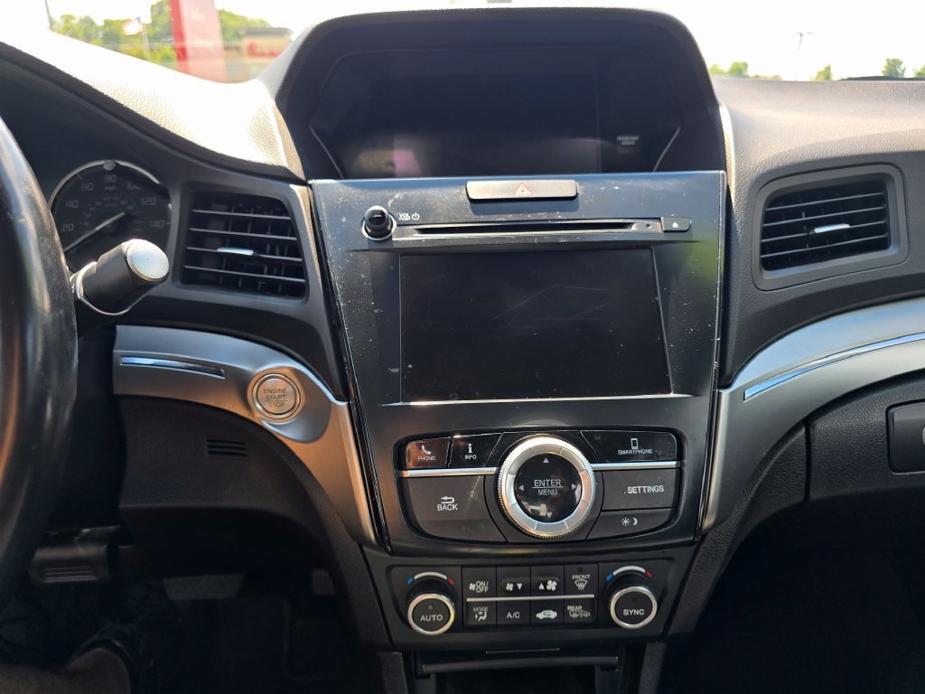 Used 2020 Acura ILX w/ Premium Package FWD image 37