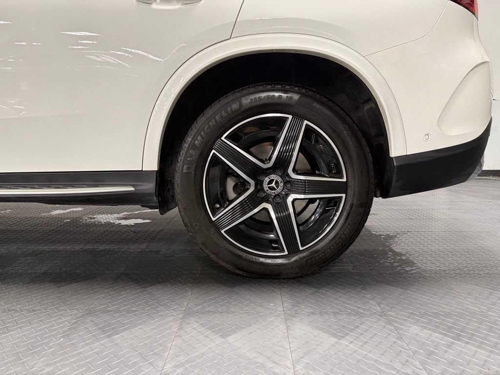 Used 2023 Mercedes-Benz GLC 300 4MATIC image 7
