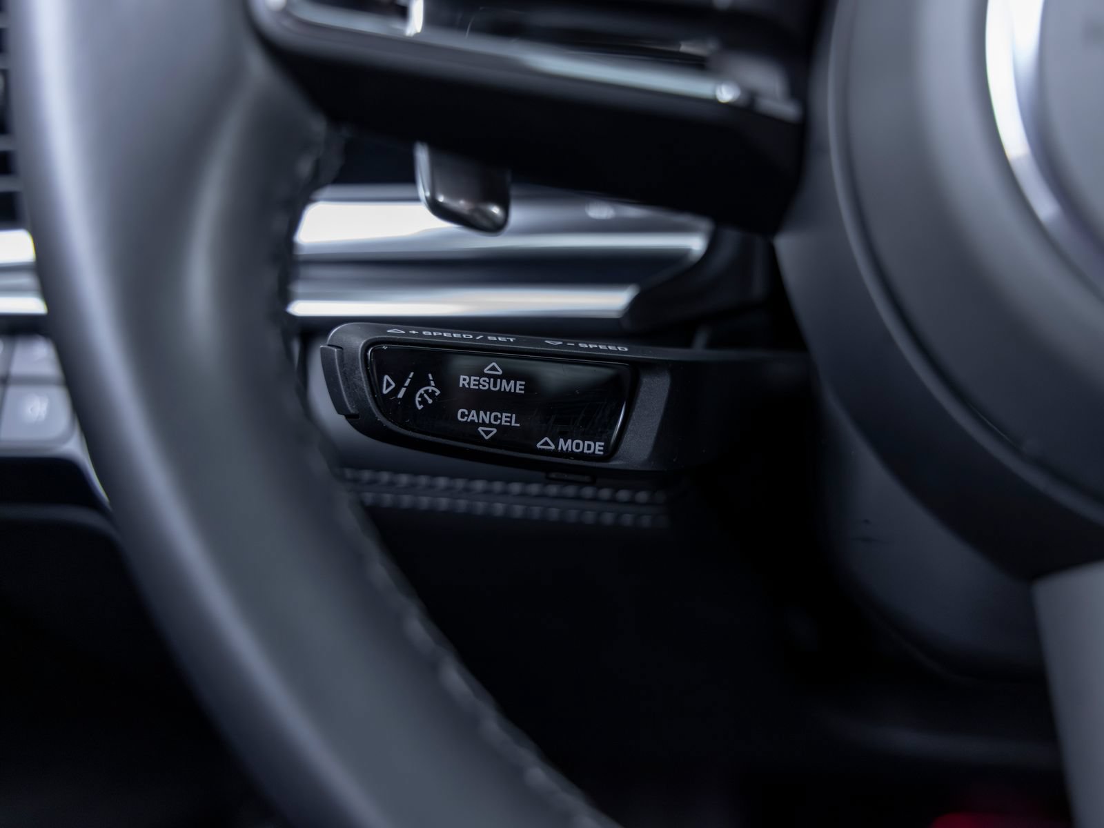 Certified 2022 Porsche Panamera 4S AWD/4WD image 33
