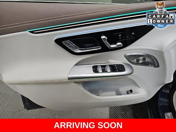 Used 2023 Mercedes-Benz EQE 350+ 4MATIC SUV w/ Exclusive Trim Package image 15