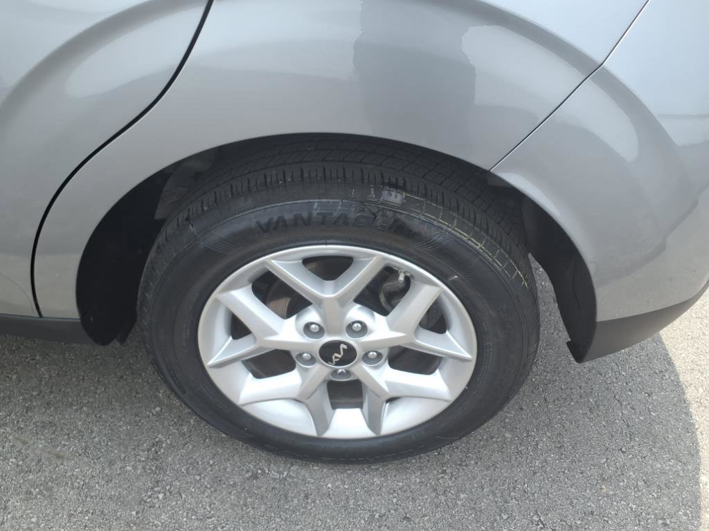 Used 2024 Kia Soul LX w/ Option Group 015 image 8