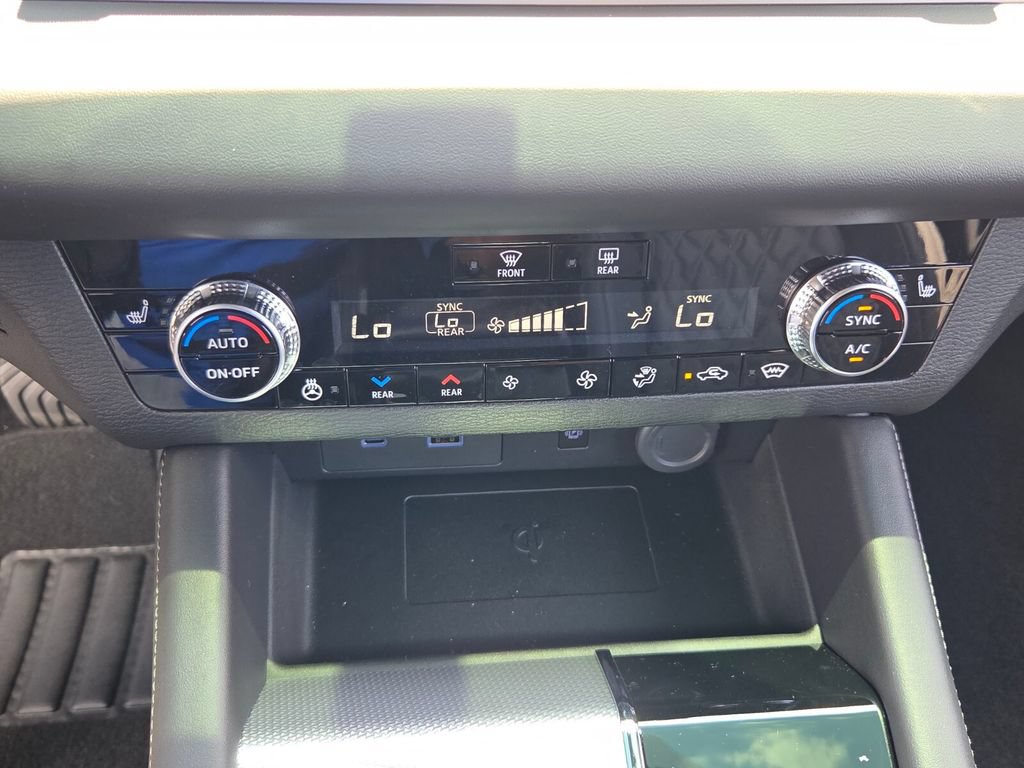 New 2026 Nissan Rogue Platinum AWD/4WD image 20