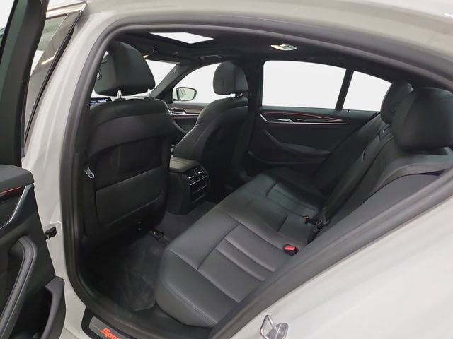 Used 2018 BMW 530i xDrive AWD/4WD image 12