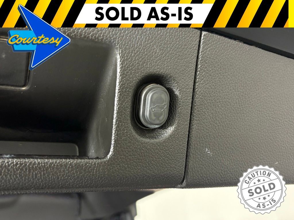 Used 2017 Cadillac Escalade Premium Luxury AWD/4WD image 37