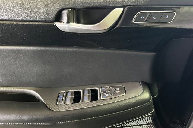 Used 2022 Hyundai Palisade Limited image 10