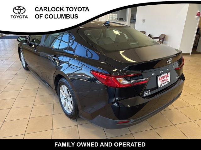 Used 2025 Toyota Camry LE image 9