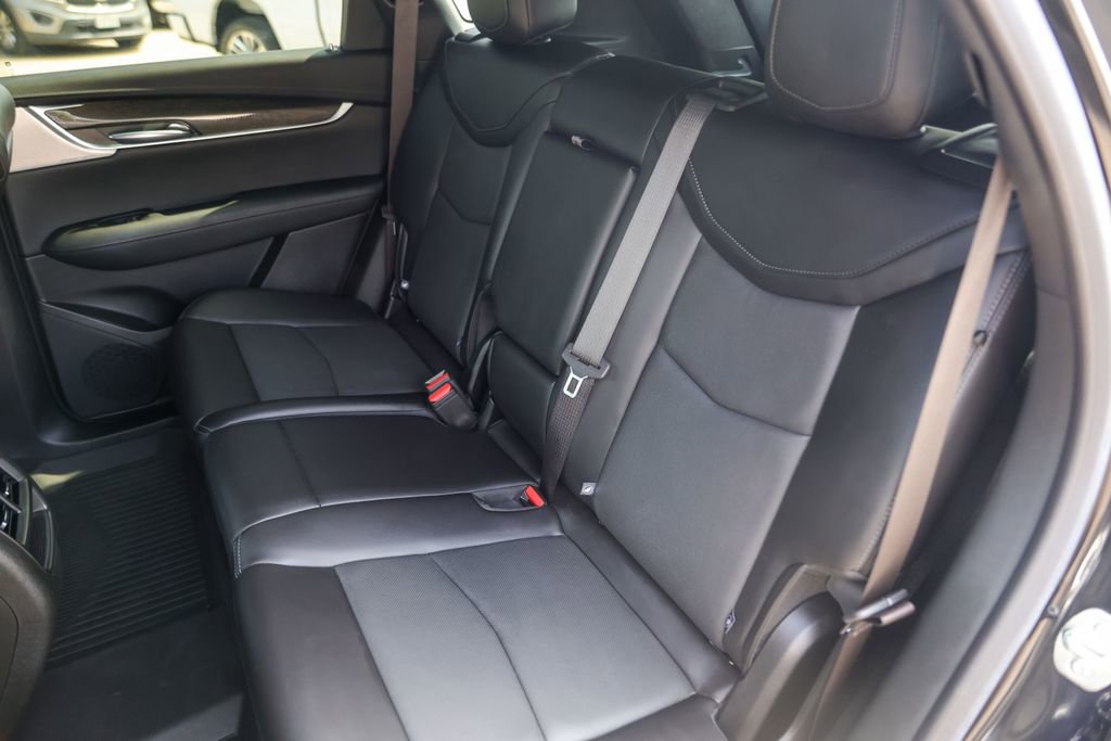 Certified 2024 Cadillac XT5 Sportv w/ Technology Package AWD/4WD image 26