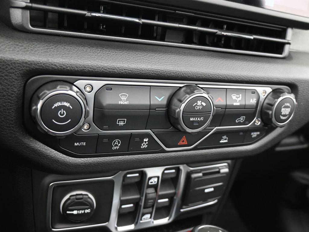 New 2026 Jeep Wrangler Sport S image 19