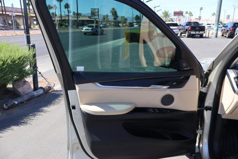 Used 2016 BMW X5 xDrive35d AWD/4WD image 15