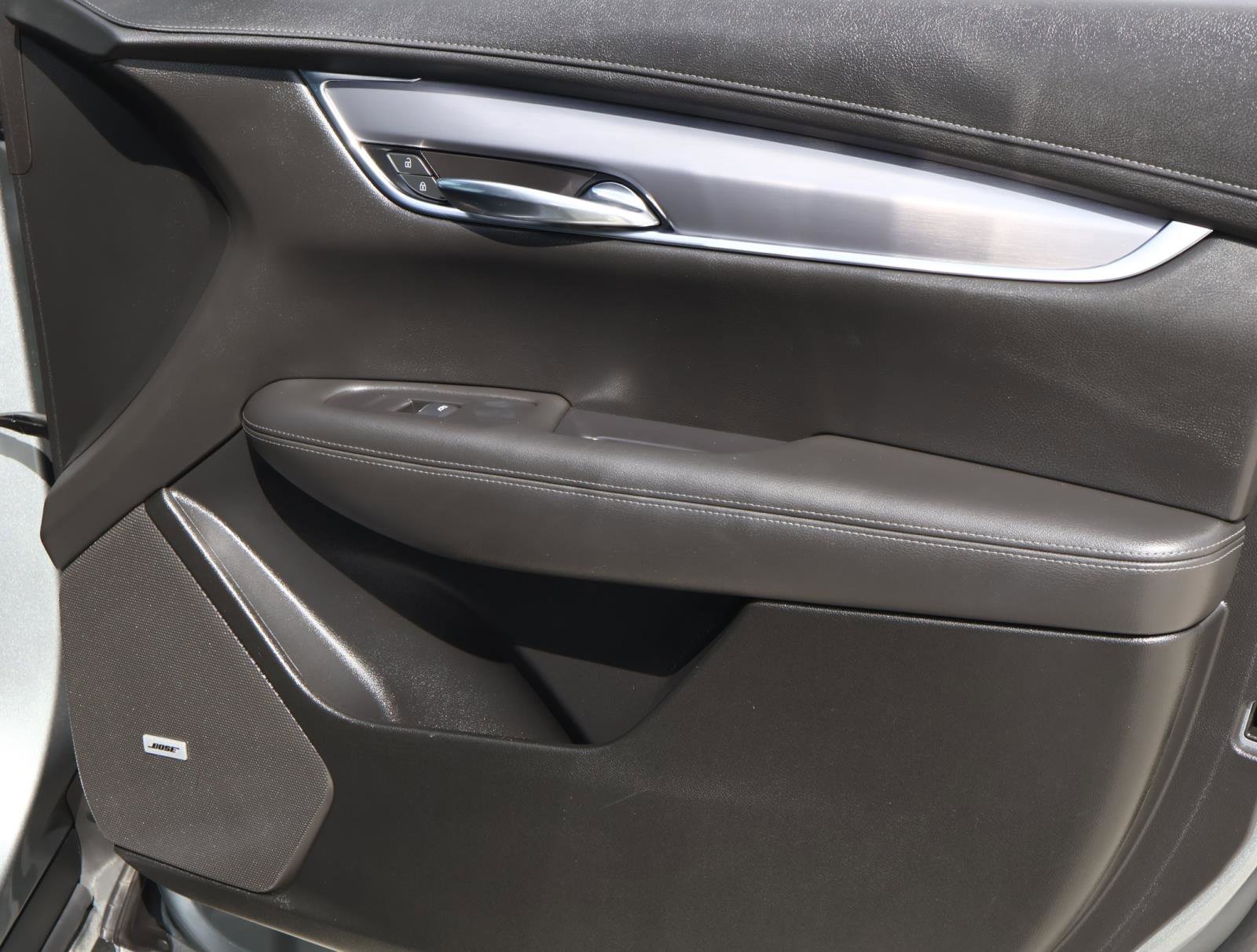 Certified 2024 Cadillac XT6 Luxury FWD image 21
