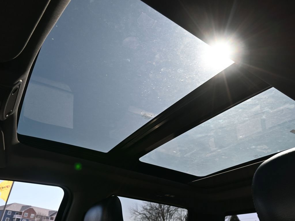 Used 2017 Ford F350 Lariat w/ Lariat Ultimate Package image 18