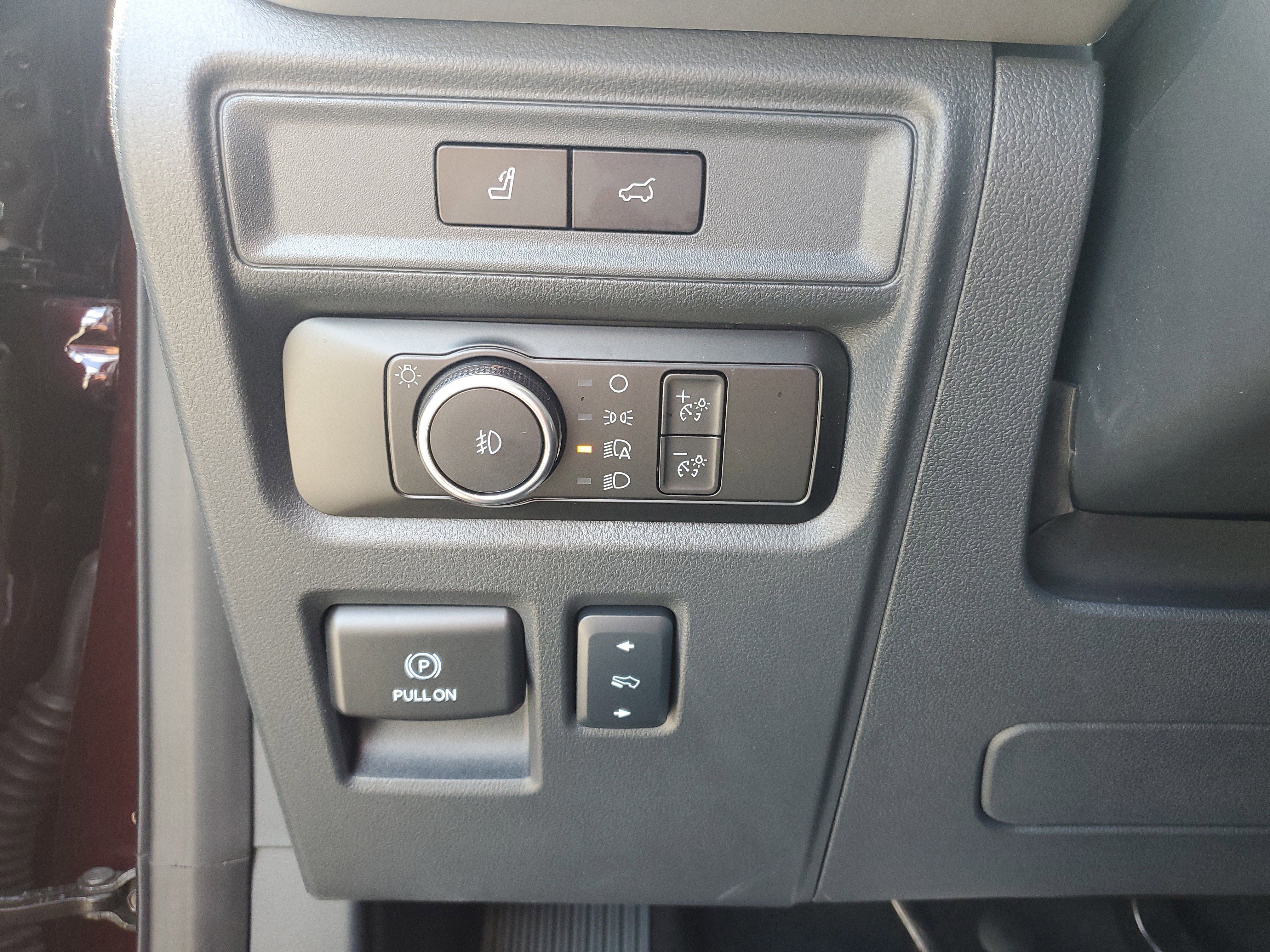 Used 2024 Ford Expedition XLT RWD image 22