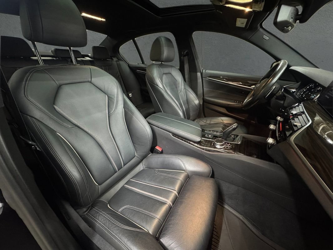 Used 2019 BMW 540i xDrive w/ M Sport Package AWD/4WD image 26