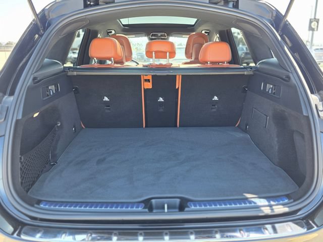 Used 2025 Mercedes-Benz GLC 300 image 12