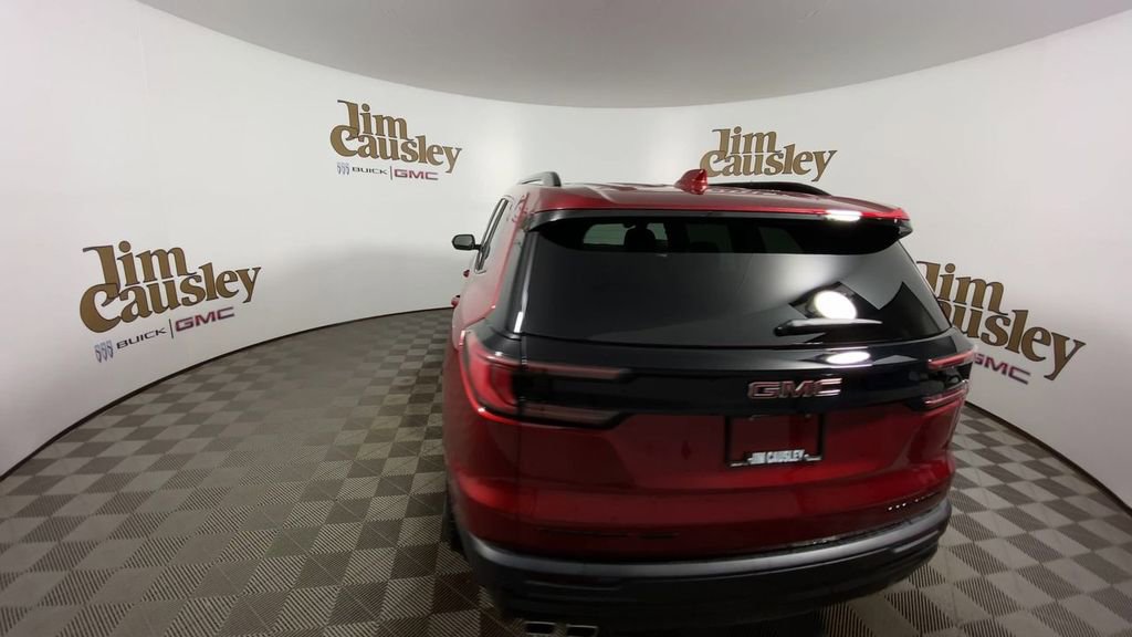 Used 2025 GMC Acadia Elevation w/ Elevation Premium Package image 7