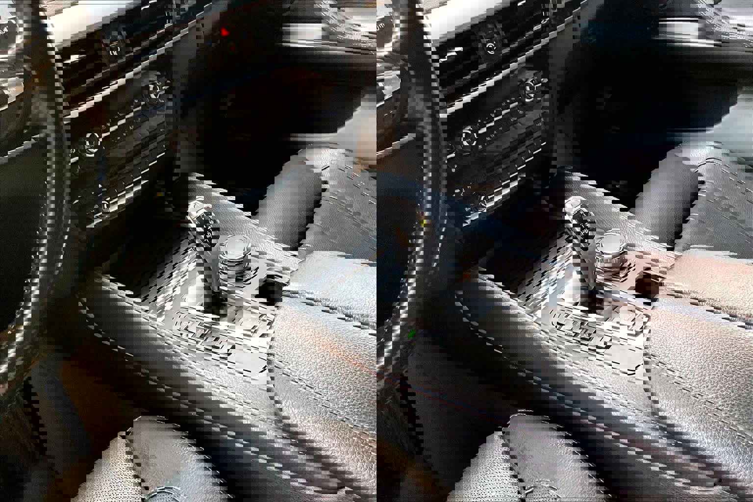 Used 2018 BMW X6 xDrive35i w/ M Sport Package image 16