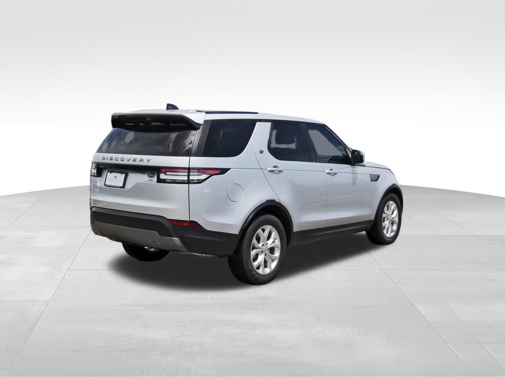 Used 2020 Land Rover Discovery SE AWD/4WD image 4