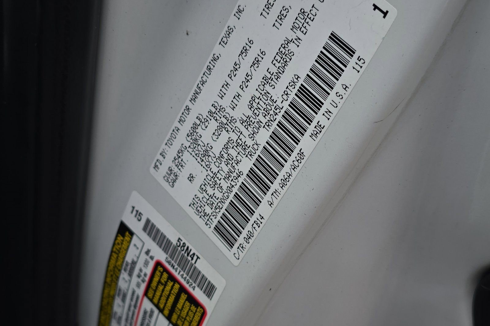 Used 2016 Toyota Tacoma SR w/ SR Convenience Package image 22