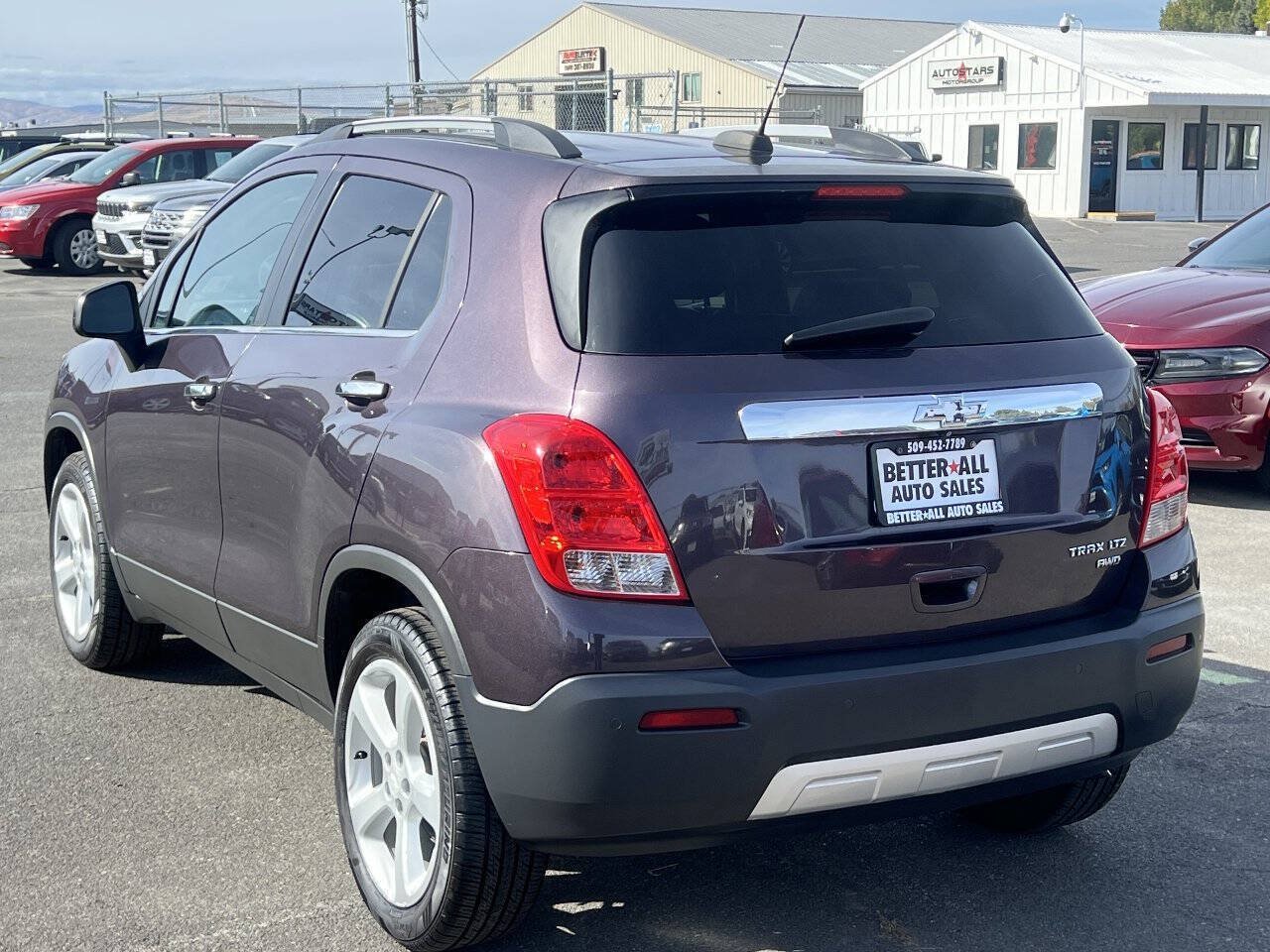 Used 2016 Chevrolet Trax LTZ AWD/4WD image 3