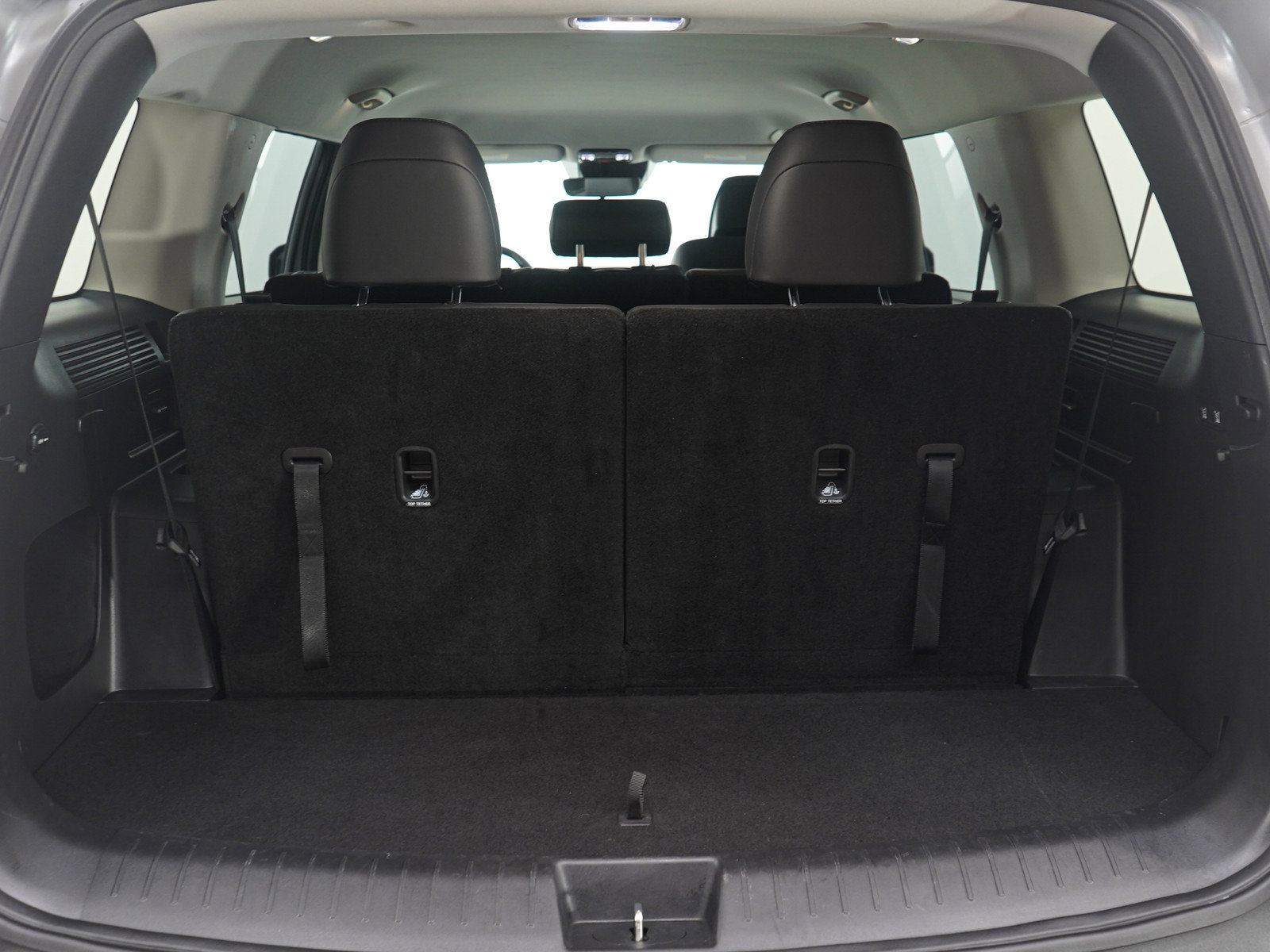 Used 2025 Hyundai Santa Fe SEL image 12