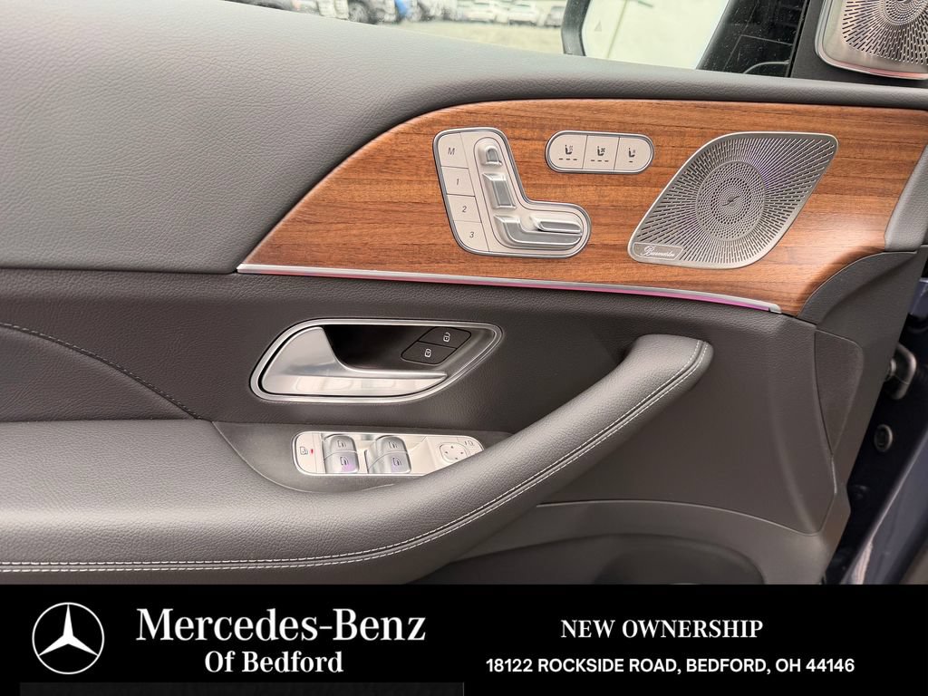 New 2026 Mercedes-Benz GLS 450 4MATIC image 8
