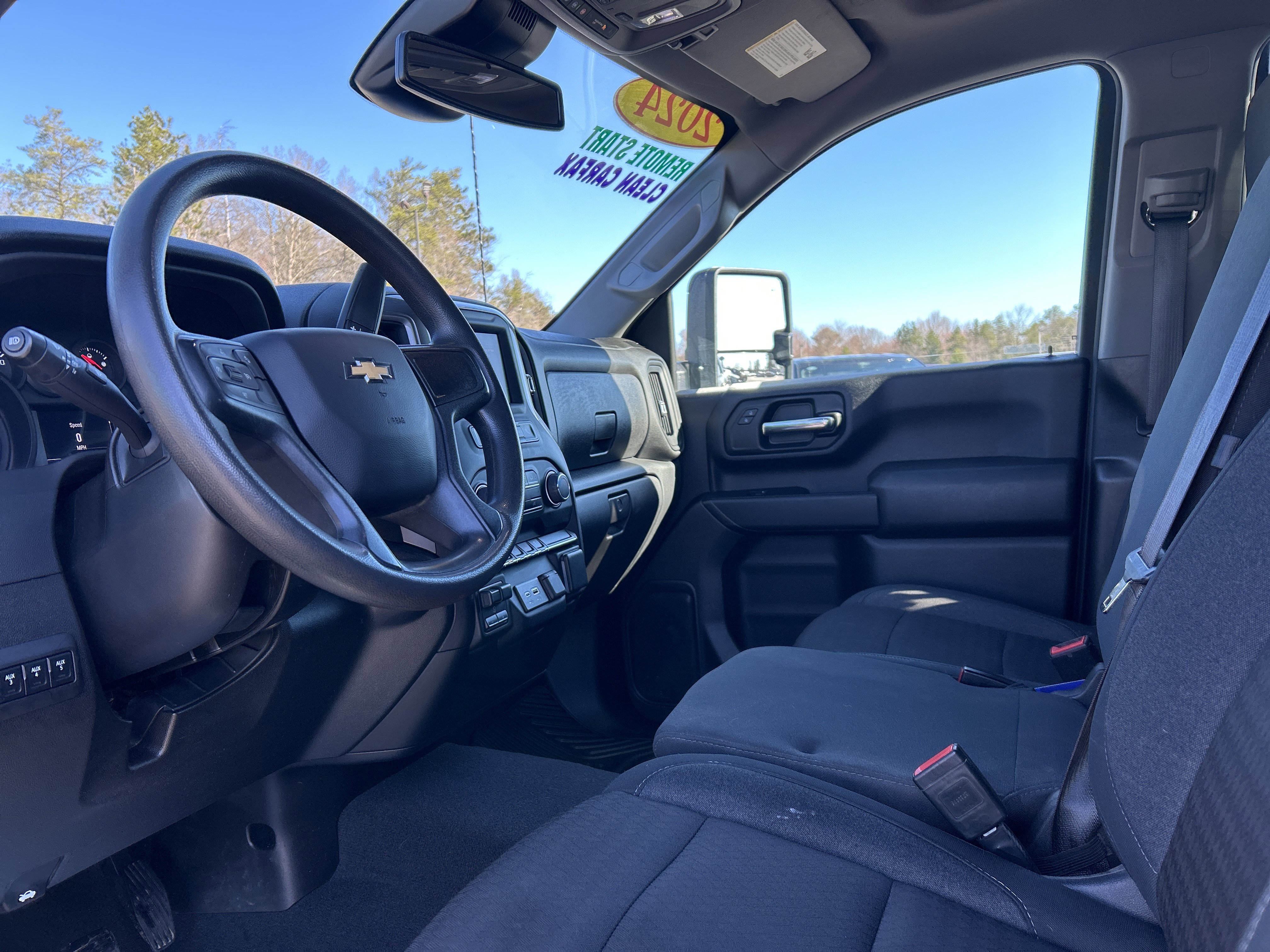 Used 2024 Chevrolet Silverado 2500 Custom w/ Custom Value Package AWD/4WD image 12