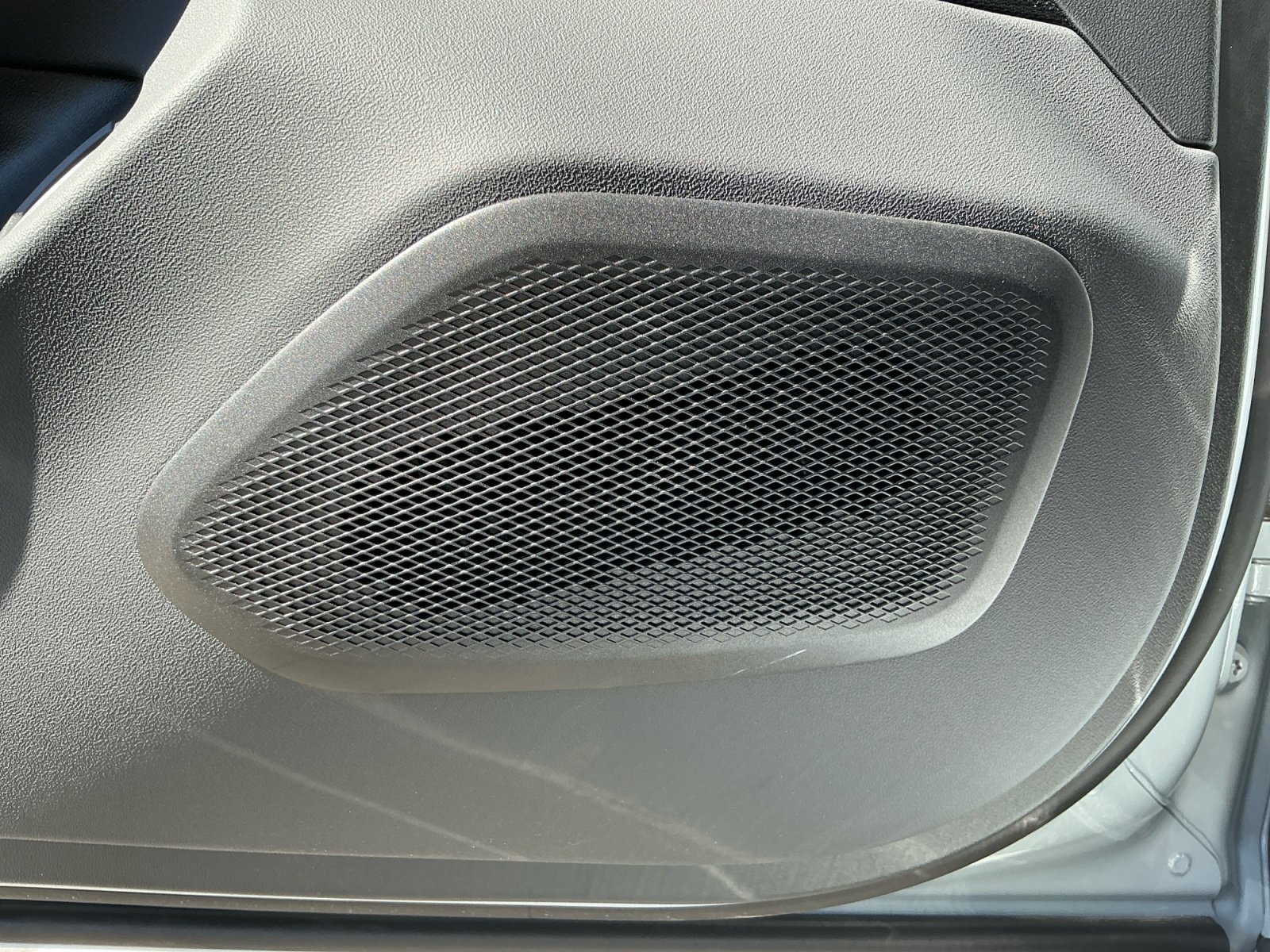 Used 2025 BMW 530i w/ M Sport Package image 25