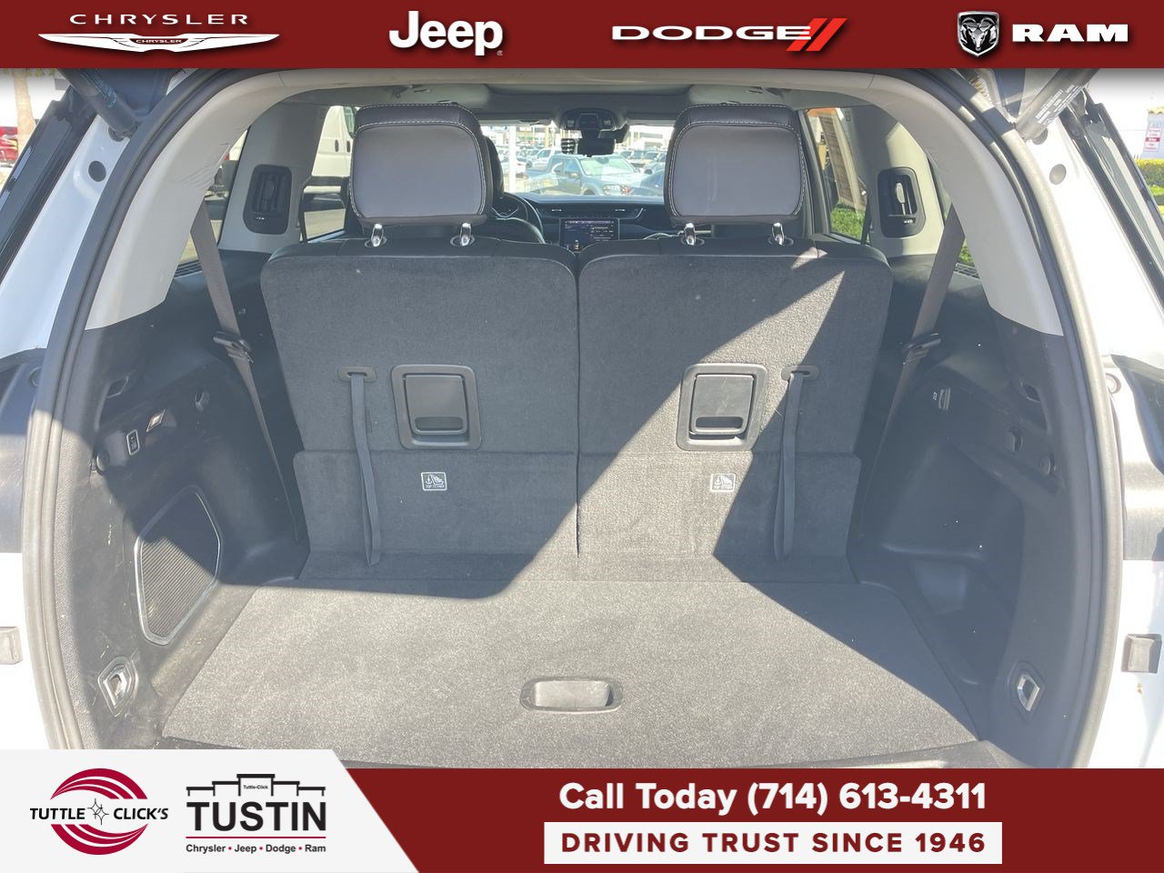 Used 2023 Jeep Grand Cherokee L Limited w/ Luxury Tech Group II AWD/4WD image 37