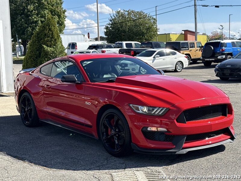 Used 2016 Ford Mustang GT Premium RWD image 3