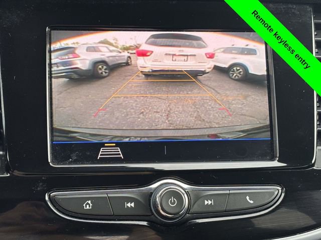 Used 2021 Buick Encore Preferred AWD/4WD image 17