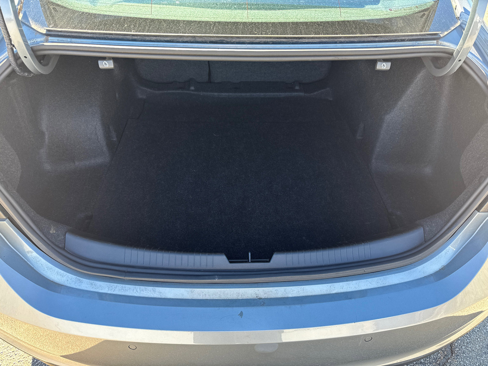 Used 2025 Chevrolet Malibu LT image 18