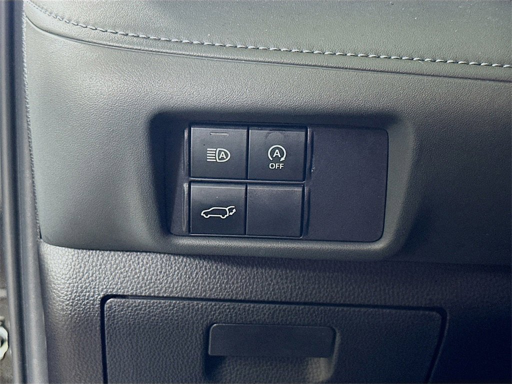 Used 2024 Toyota Highlander XSE image 22