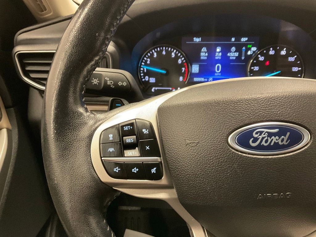 Used 2021 Ford Explorer Limited w/ Equipment Group 301A image 12