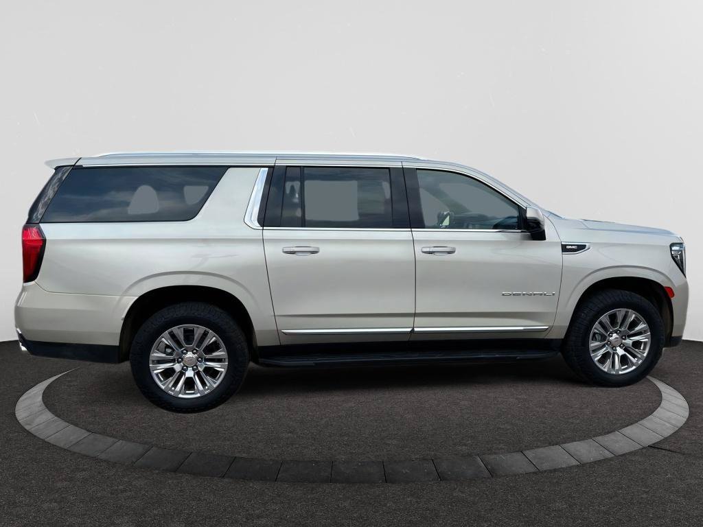 Used 2024 GMC Yukon XL Denali w/ Max Trailering Package AWD/4WD image 6