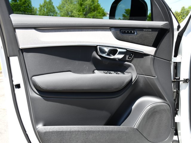New 2026 Volvo XC90 B6 Ultra w/ Protection Package Premier AWD/4WD image 10
